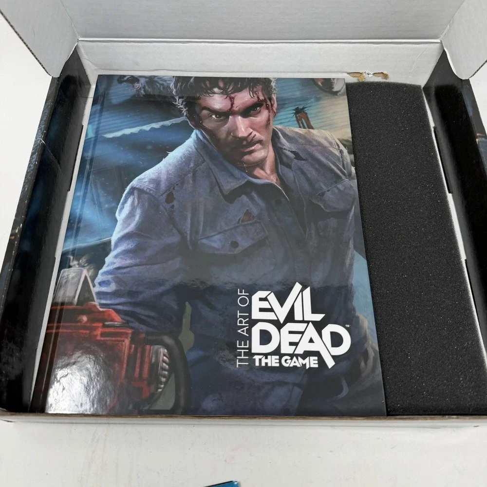 Evil Dead: The Game Collectors Edition PS5 + Bonus Shirt Incomplete